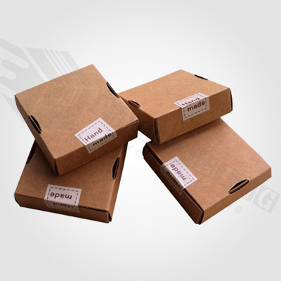 Custom Kraft Retail Boxes